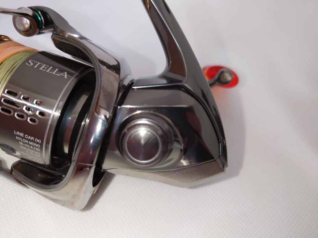 フルメタルボディのリールは剛性が高い