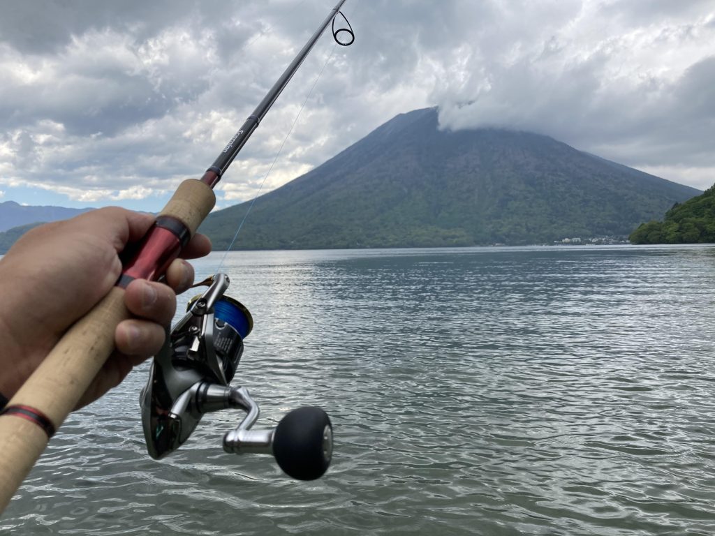 男体山とロッド