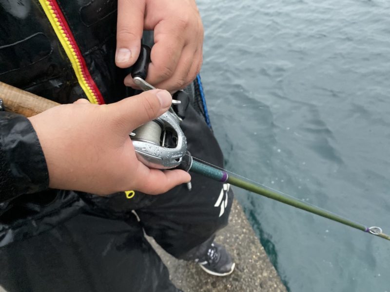 アクションさせる玉川さん