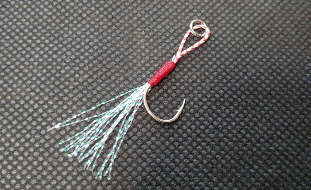 ティンセル付きフック