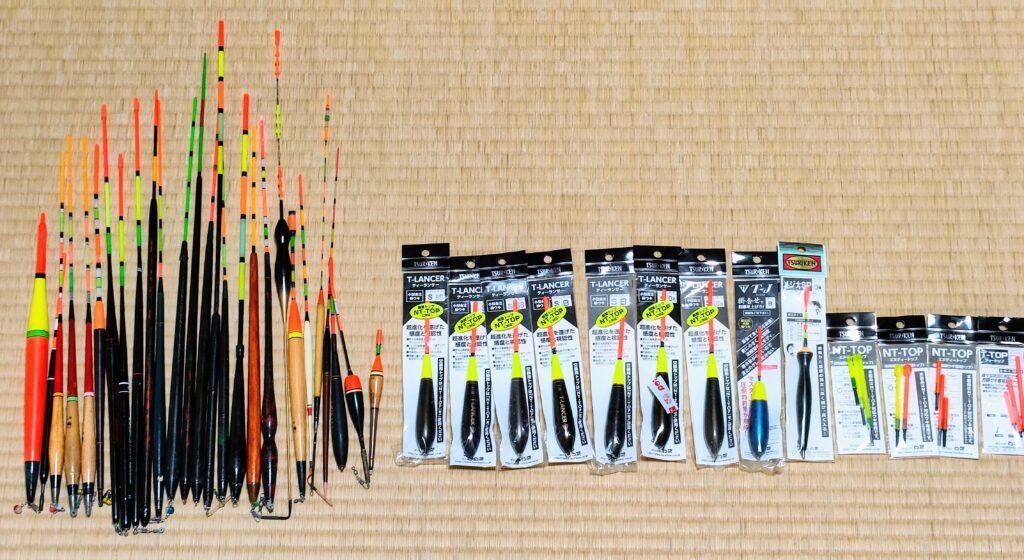 おびただしい数の棒ウキ。