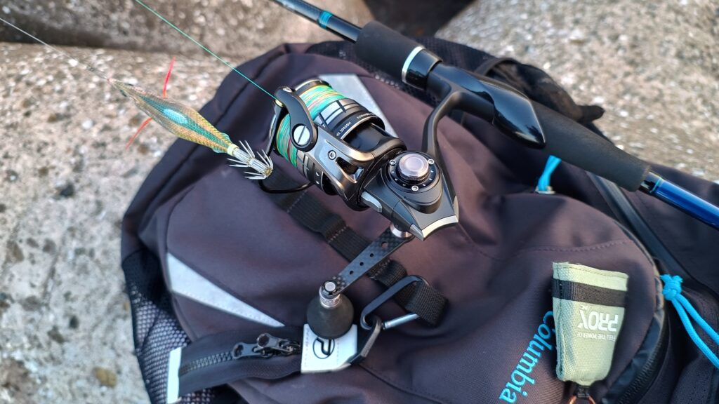 エギングロッド(ダイワ・リバティクラブEGING 862M)とスピニングリール(ABU Garcia ロキサーニスピニング 3000SH)